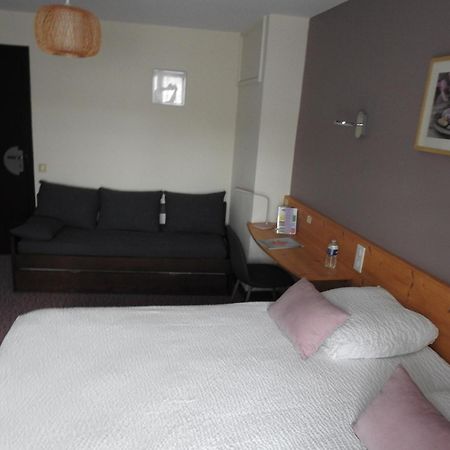 Le Barriol Hotell Saint-Julien-Chapteuil Eksteriør bilde