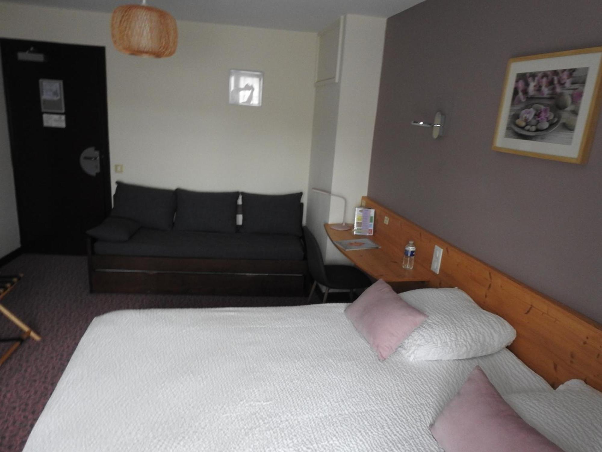 Le Barriol Hotell Saint-Julien-Chapteuil Eksteriør bilde