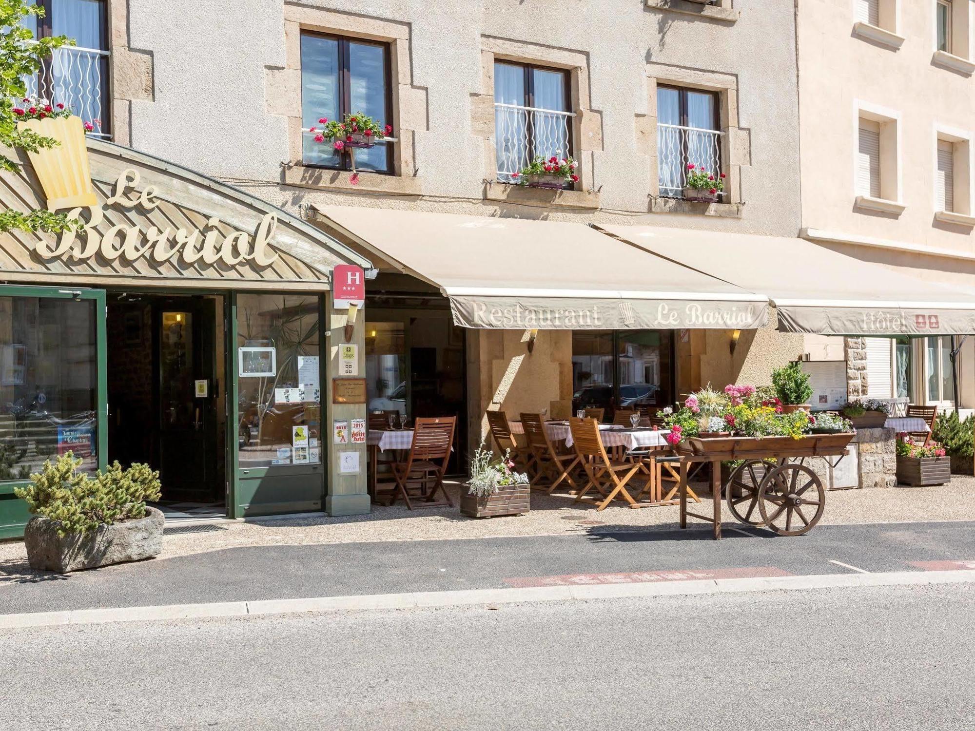 Le Barriol Hotell Saint-Julien-Chapteuil Eksteriør bilde