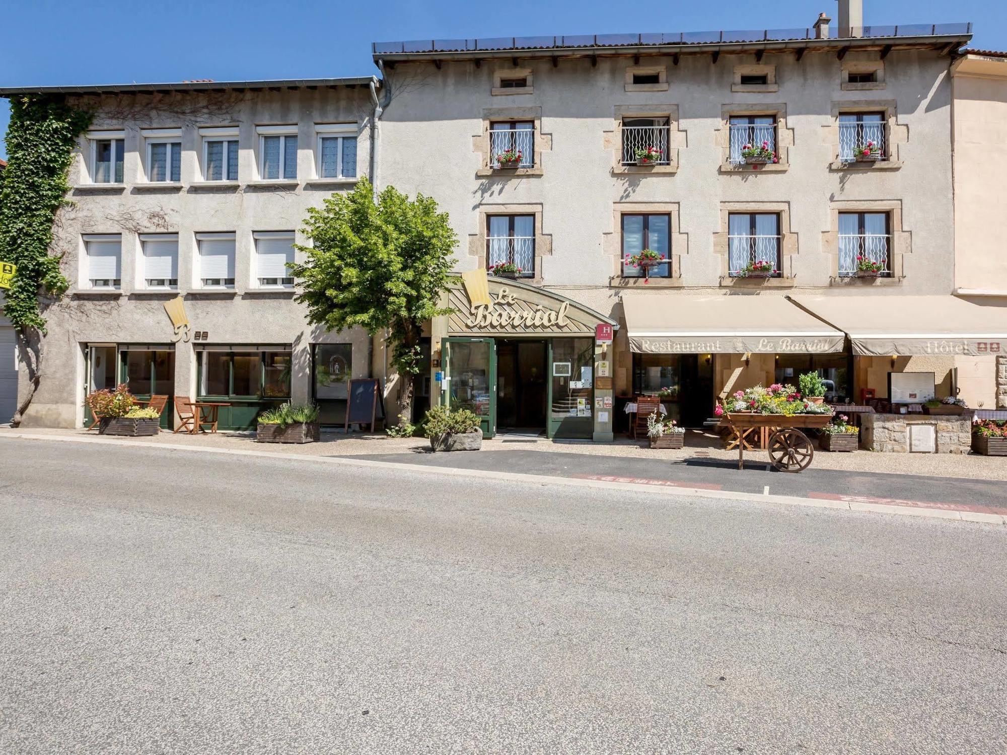 Le Barriol Hotell Saint-Julien-Chapteuil Eksteriør bilde